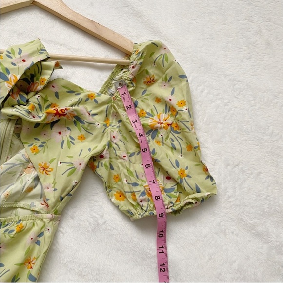 NWT Floral Bowknot Puff Sleeve Cut Out Stomach Midi Dress - Picture 6 of 11